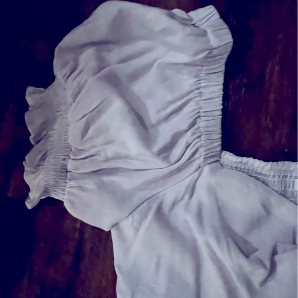 Nine West peasant blouse NWOT size XL cropped at waste, can be worn off shoulder - Picture 4 of 5